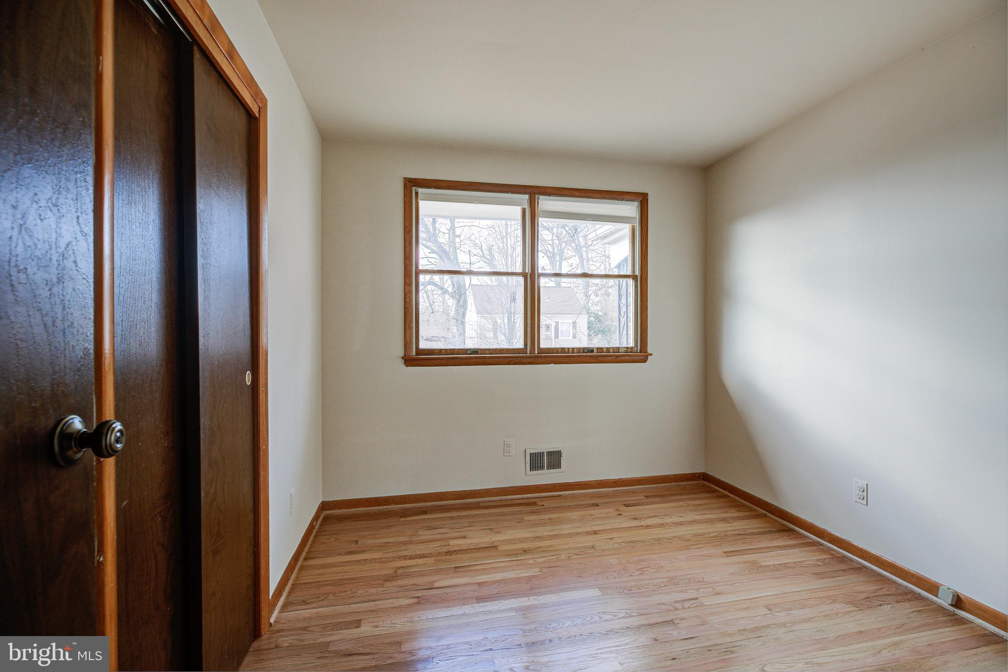 7909 Ridgely Oak Road Baltimore, MD 21234 - Photo 34 of 45