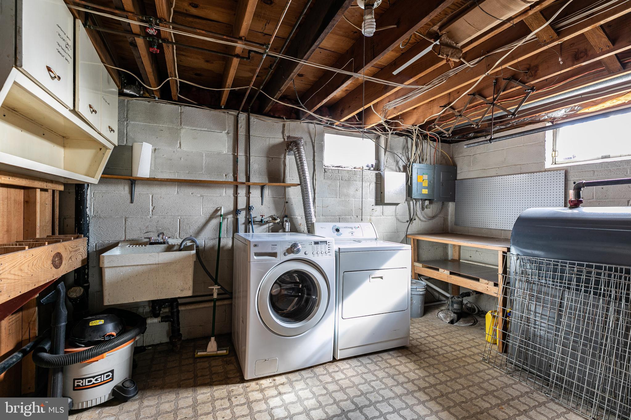7909 Ridgely Oak Road Baltimore, MD 21234 - Photo 41 of 45