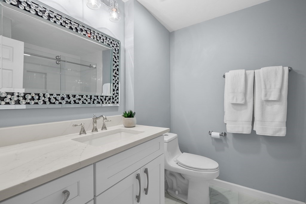 35 Merrymount Road, Unit E Quincy, MA 02169 - Photo 17 of 35 Gallery Image 17