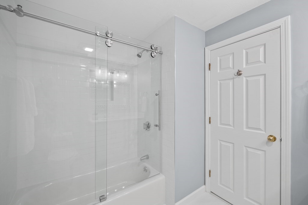 35 Merrymount Road, Unit E Quincy, MA 02169 - Photo 20 of 35 Gallery Image 20