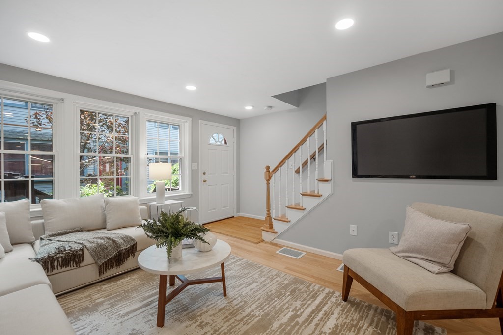 35 Merrymount Road, Unit E Quincy, MA 02169 - Photo 7 of 35 Gallery Image 7