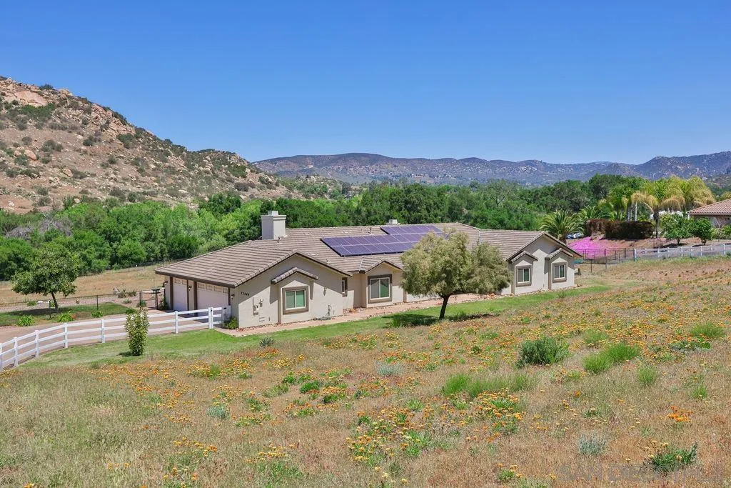 23048 Tombill Road Ramona, CA 92065 - Photo 1 of 27 Gallery Image 1
