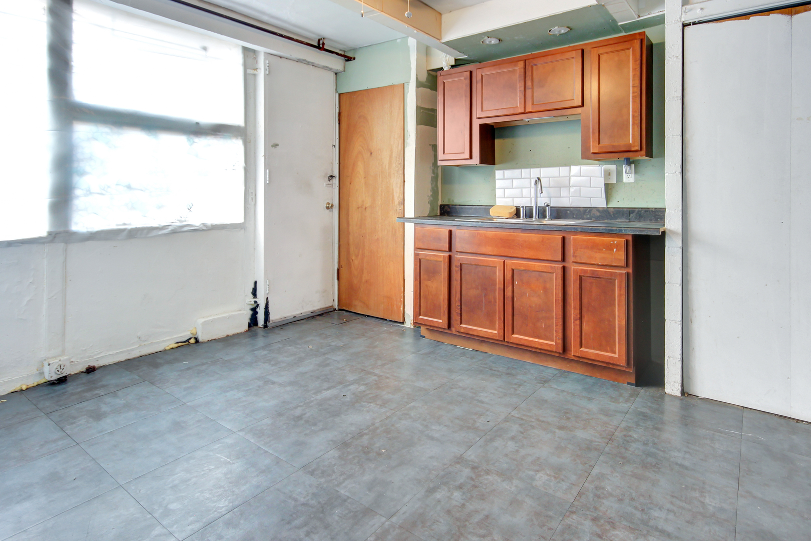 829 East 48th Street, Unit D Chicago, IL 60615 - Photo 6 of 9