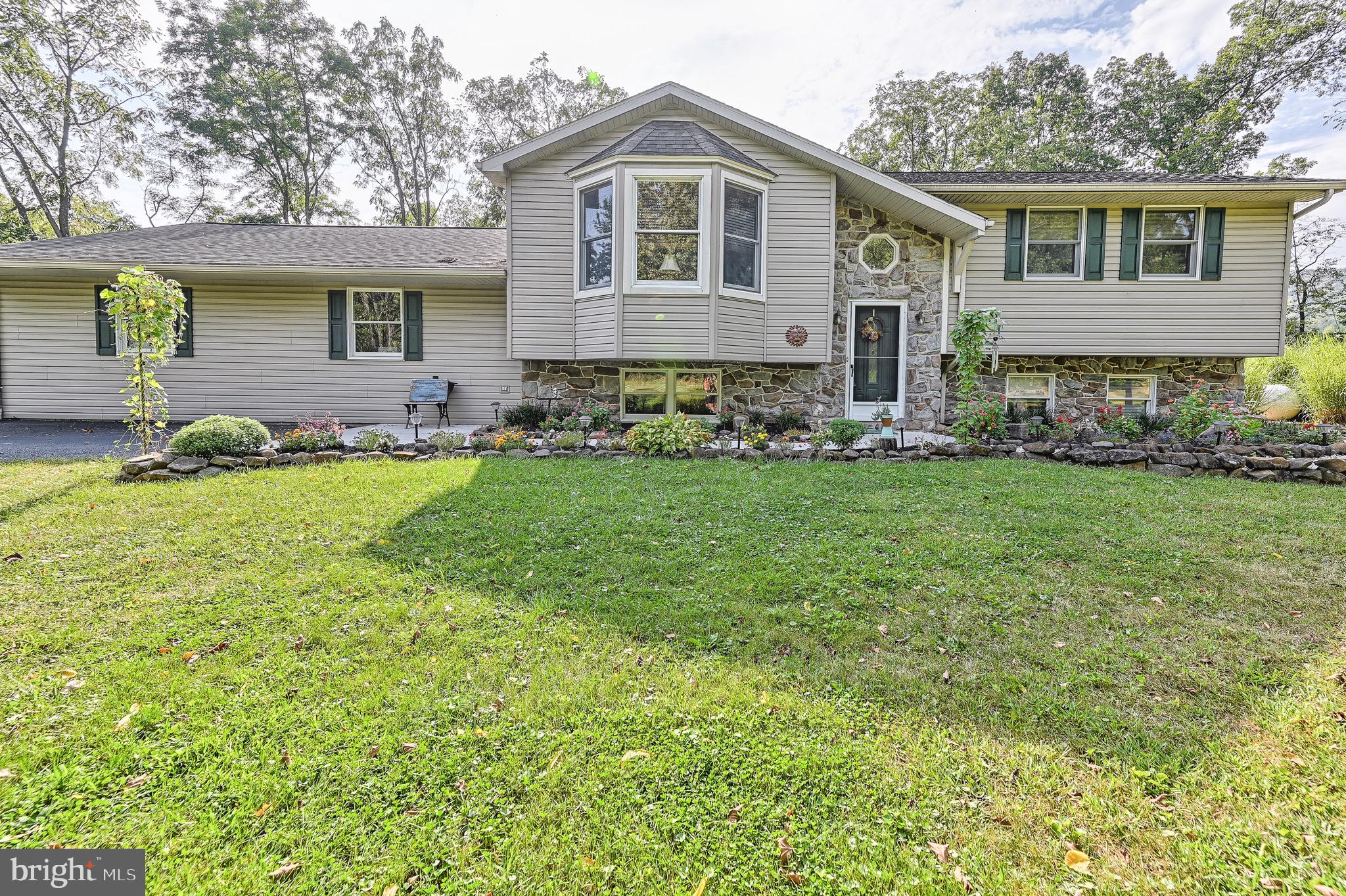 10 Union Church Road Dillsburg, PA 17019 - Photo 2 of 39 Gallery Image 2