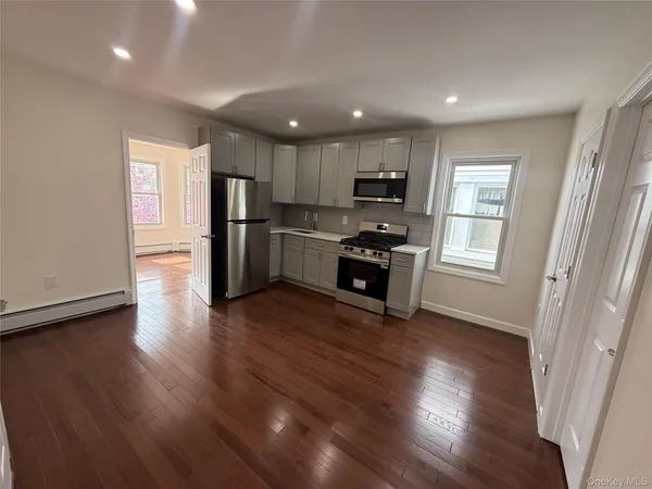 $979,000 | 94-19 116th Street | South Richmond Hill