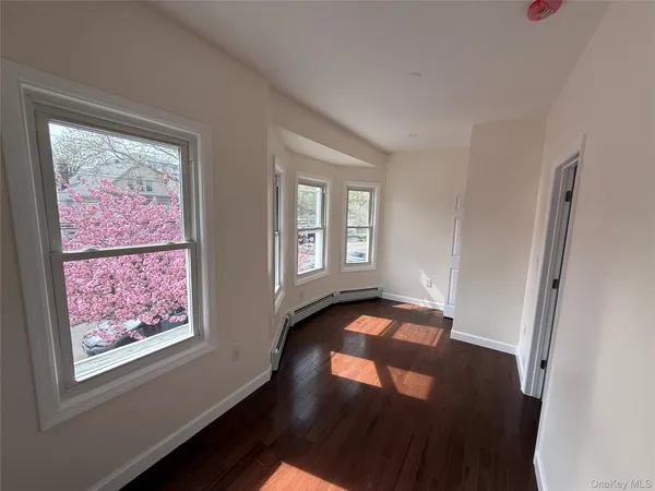 $979,000 | 94-19 116th Street | South Richmond Hill