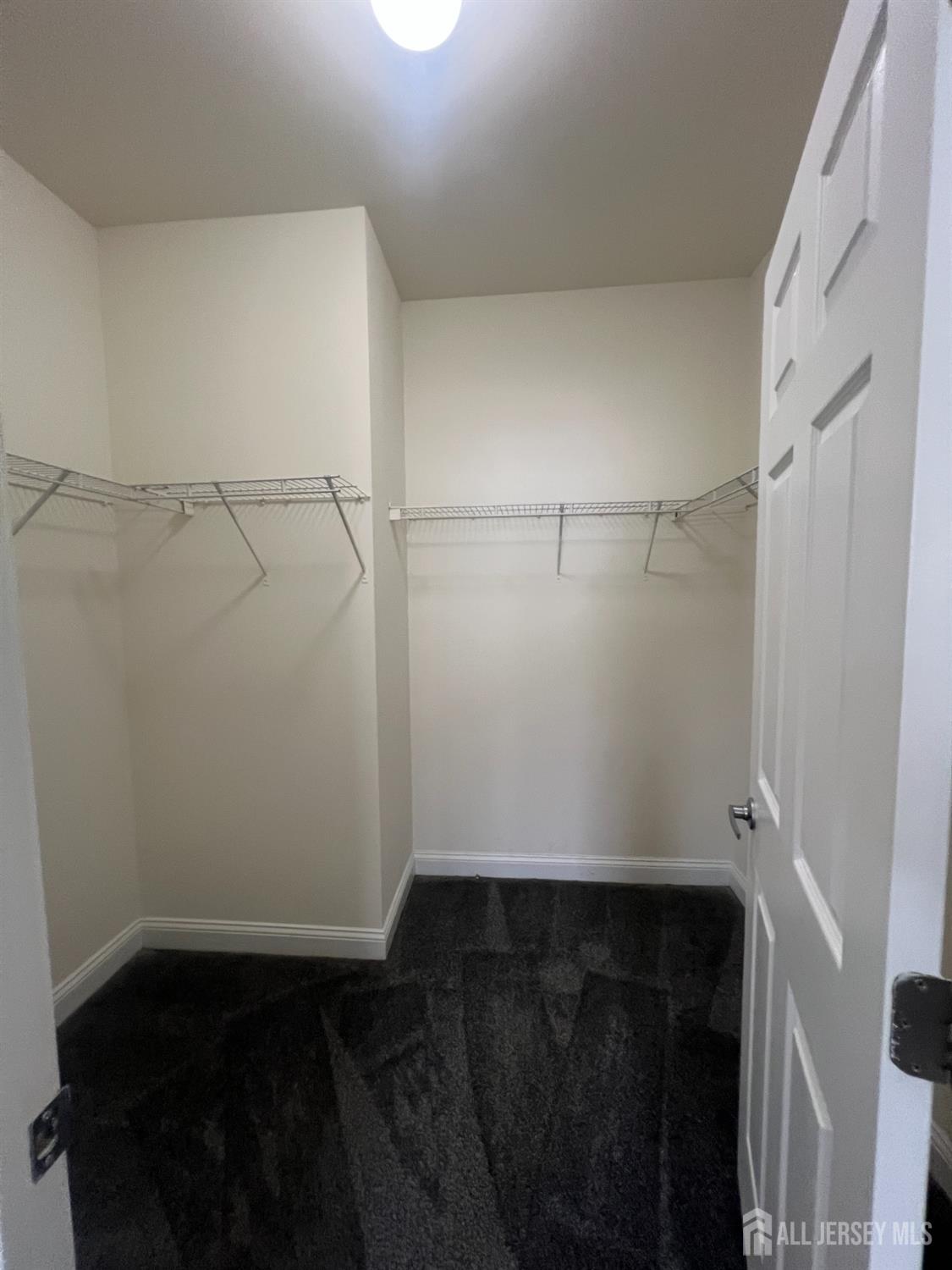 2 Samuel Circle Parlin, NJ 08859 - Photo 8 of 17