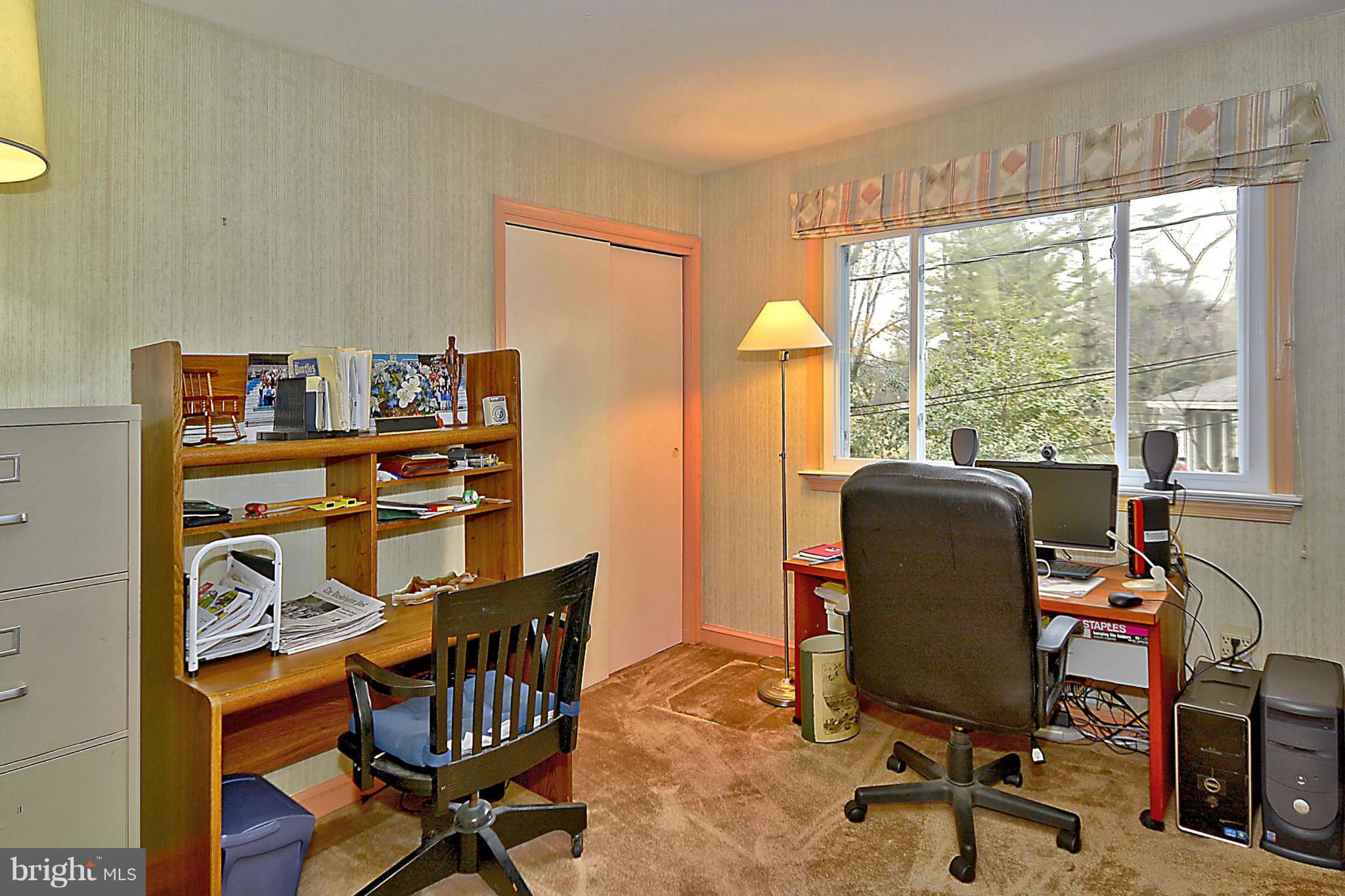 9102 Seven Locks Road Bethesda, MD 20817 - Photo 18 of 28 Bedroom