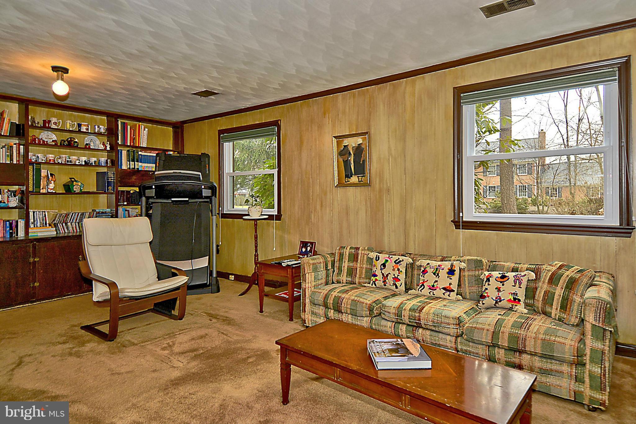 9102 Seven Locks Road Bethesda, MD 20817 - Photo 19 of 28 Family Room