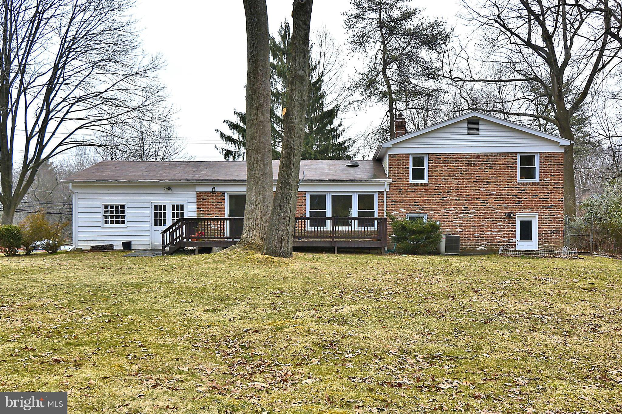 9102 Seven Locks Road Bethesda, MD 20817 - Photo 21 of 28 Exterior (Rear)