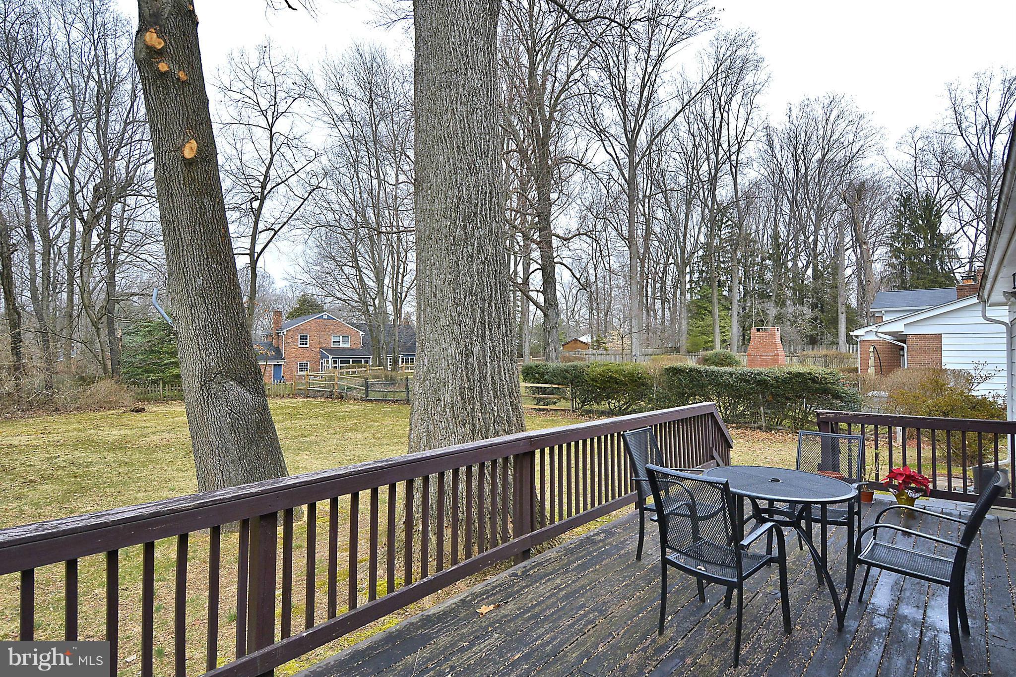 9102 Seven Locks Road Bethesda, MD 20817 - Photo 25 of 28 Exterior (Rear)