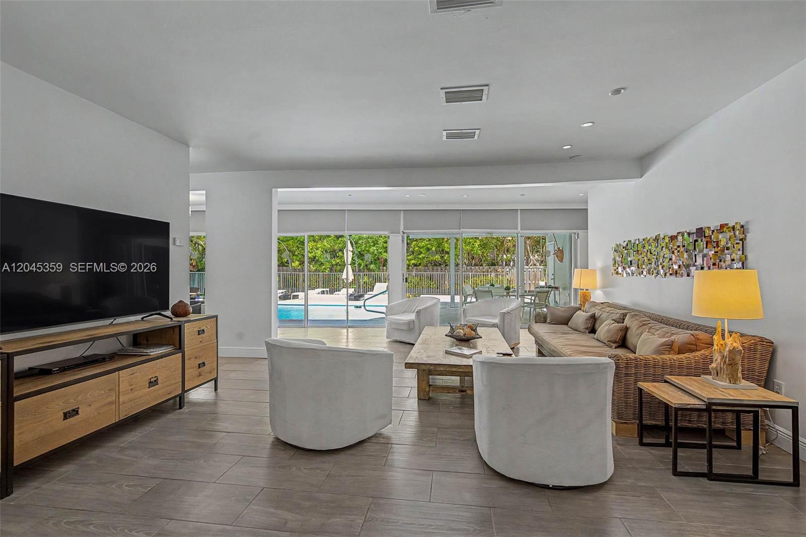 340 Atlantic Road Key Biscayne, FL 33149 - Photo 12 of 49