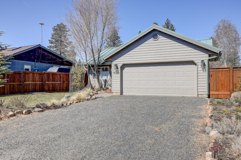 1438 Northwest Elgin Avenue Bend, OR 97703 - Photo 18 of 25 1438 NW Elgin Ave-19