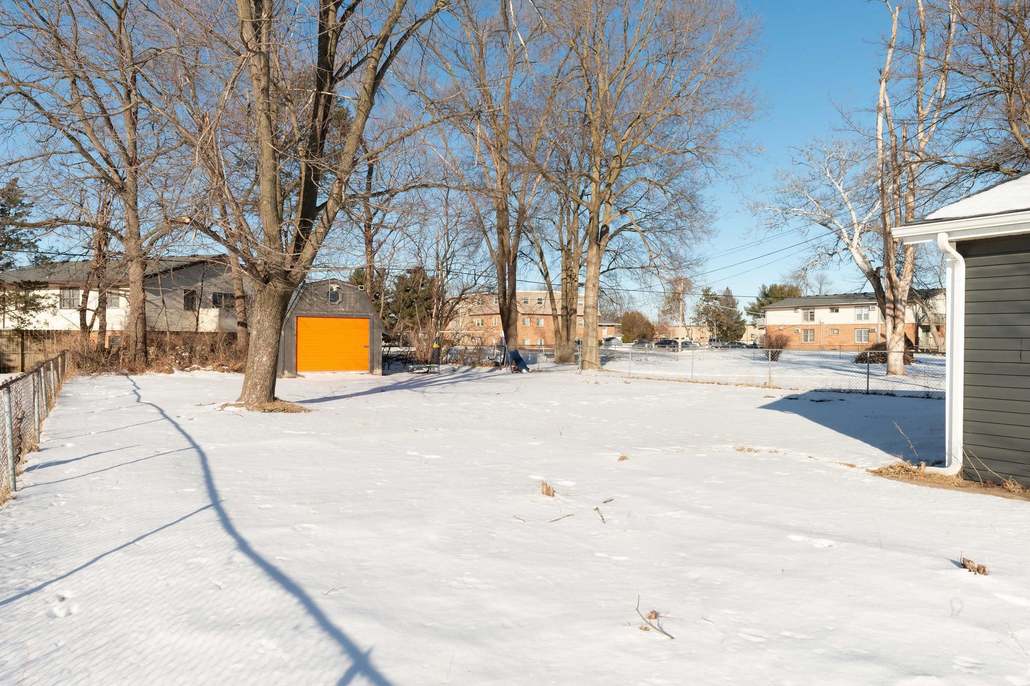 938 East Riverside Boulevard Loves Park, IL 61111 - Photo 37 of 63