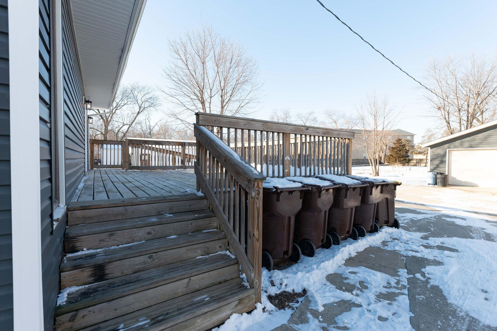 938 East Riverside Boulevard Loves Park, IL 61111 - Photo 46 of 63