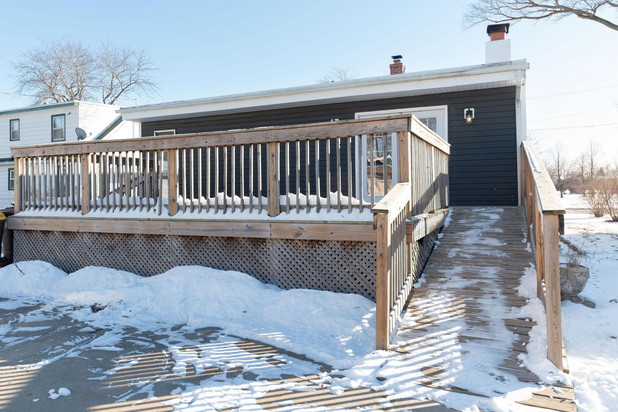 938 East Riverside Boulevard Loves Park, IL 61111 - Photo 49 of 63