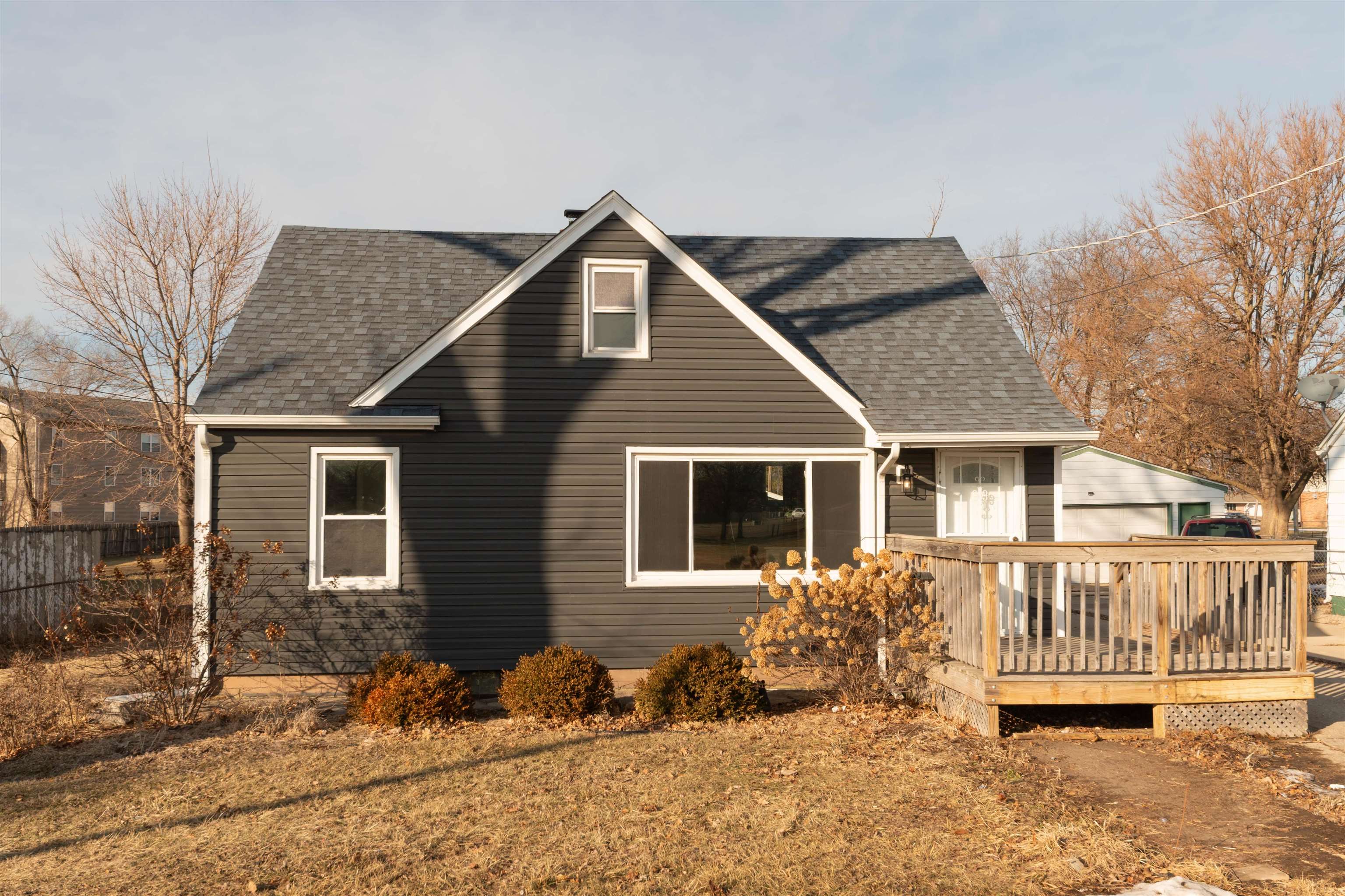 938 East Riverside Boulevard Loves Park, IL 61111 - Photo 5 of 63