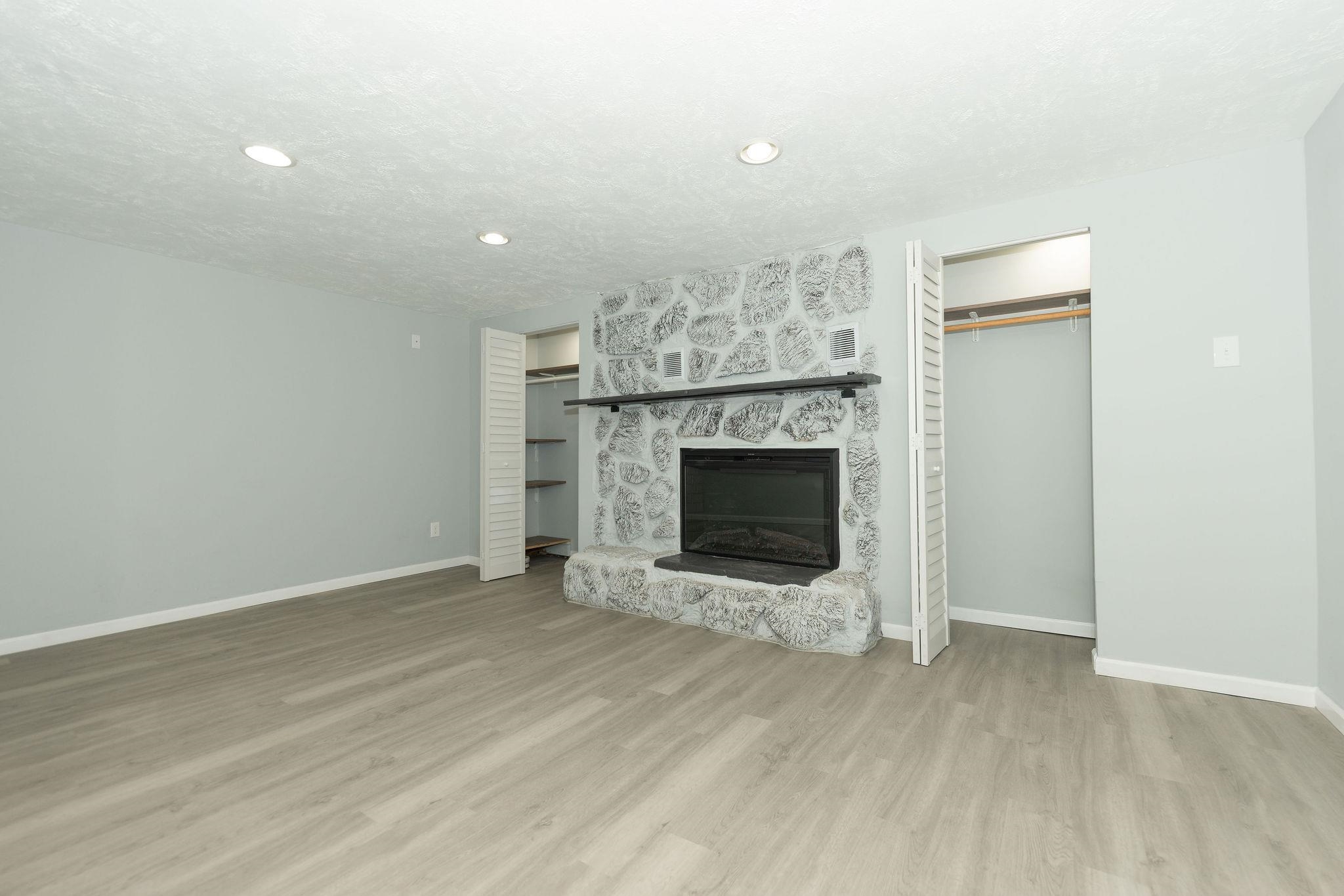 938 East Riverside Boulevard Loves Park, IL 61111 - Photo 55 of 63