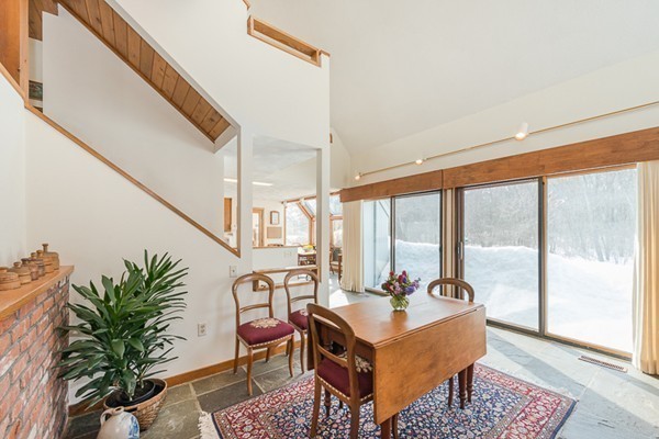 513 Strawberry Hill Road Concord, MA 01742 - Photo 22 of 30 Gallery Image 22