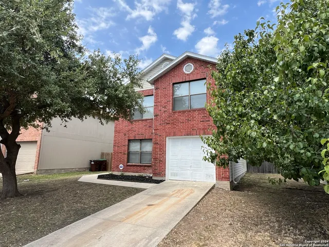 $1,495 | 6931 Waterfall Pass, Converse, TX 78109