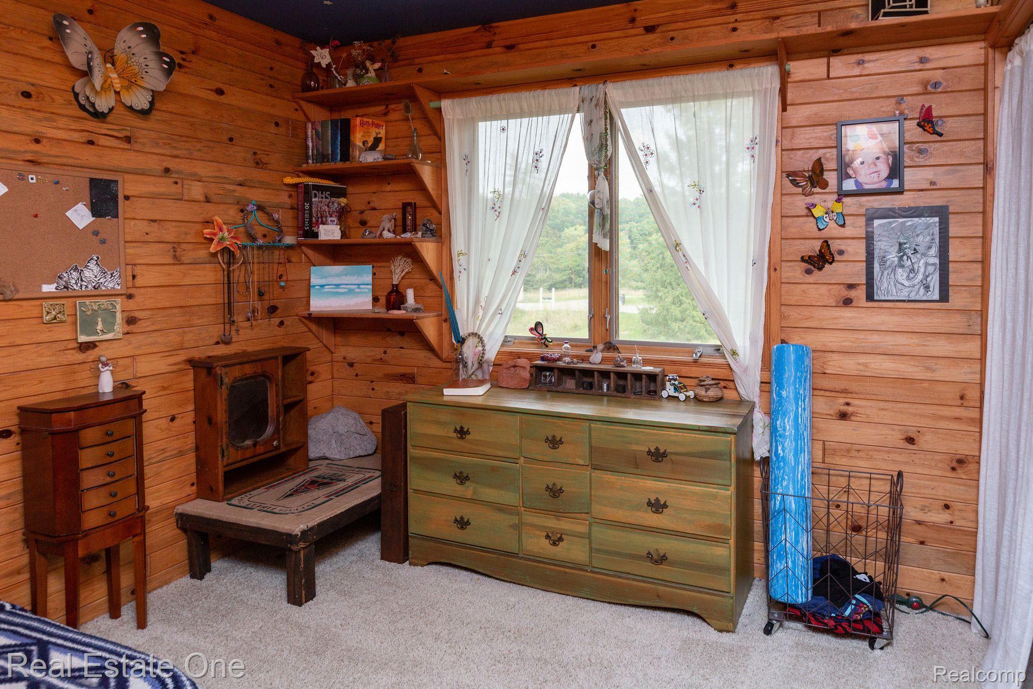 8385 Merrill Road Whitmore Lake, MI 48189 - Photo 17 of 48 Gallery Image 17