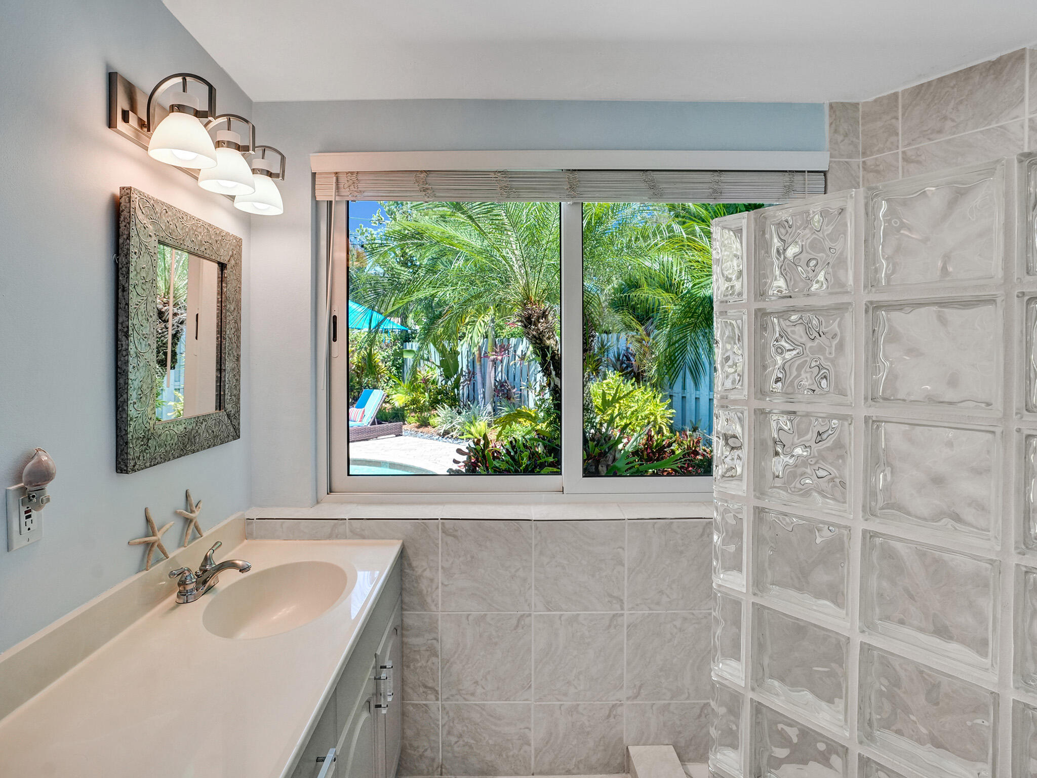 717 Southwest 7th Street Boca Raton, FL 33486 - Photo 27 of 56 DSC09729
