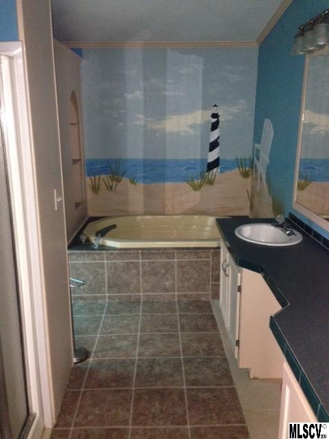 7200 R R H Road Hickory, NC 28602 - Photo 14 of 14 Gallery Image 14