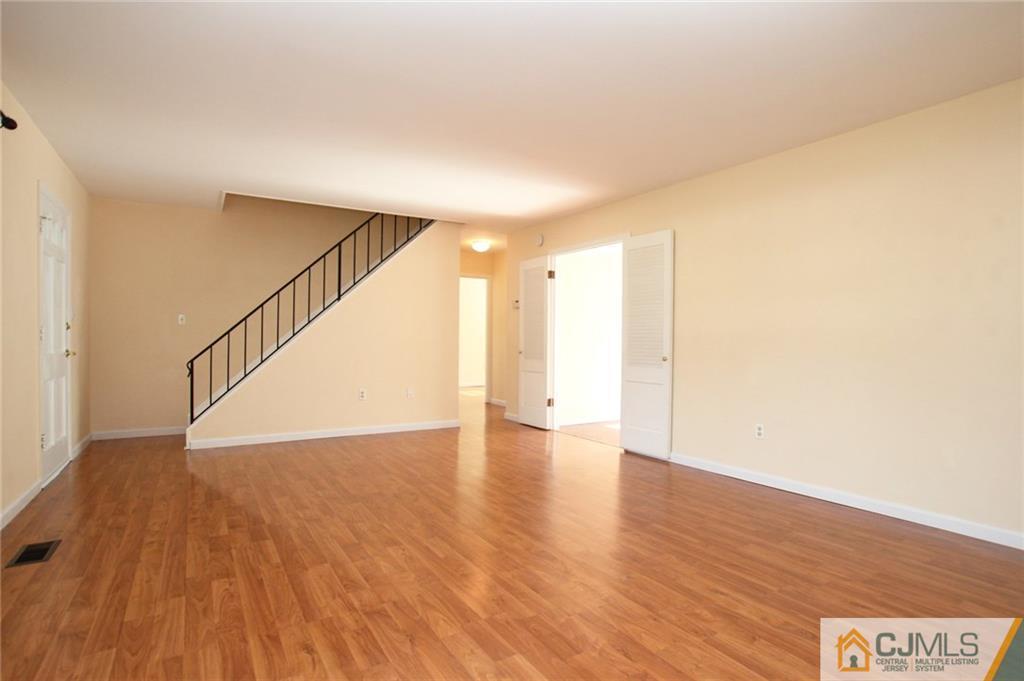 7 Sweetbriar Road Somerset, NJ 08873 - Photo 8 of 25 Gallery Image 8
