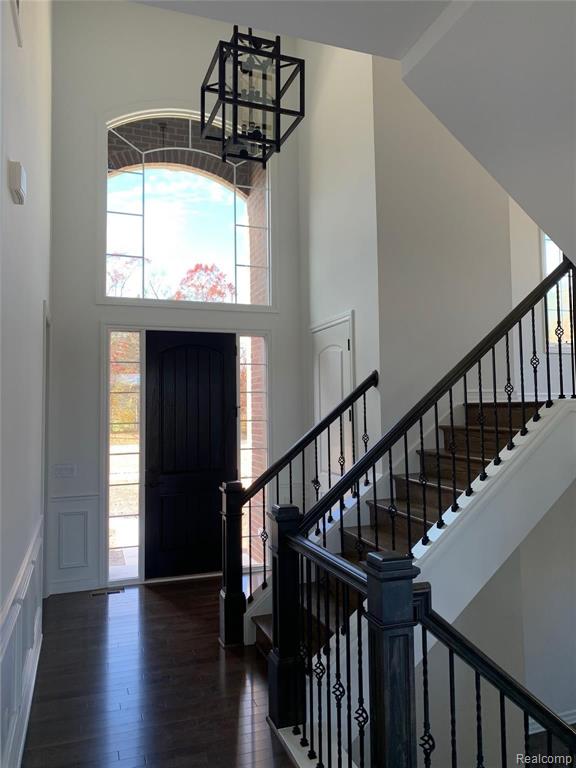 6103 Sheldon Road Rochester Hills, MI 48306 - Photo 2 of 20
