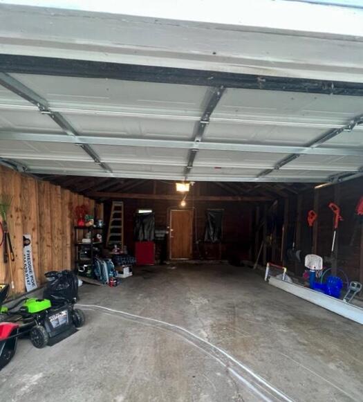 3214 North 11th Street Milwaukee, WI 53206 - Photo 12 of 12 Garage