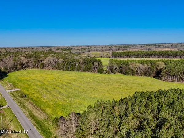 $165,000 | 15 Stump Bridge Road, Canton, MS 39046