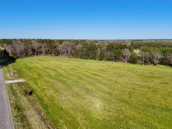 $165,000 | 15 Stump Bridge Road, Canton, MS 39046