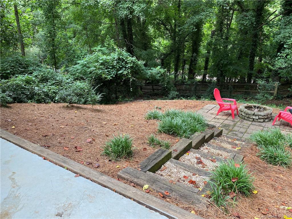 7407 Watercrest Road Charlotte, NC 28210 - Photo 35 of 42 a view of a park with large trees