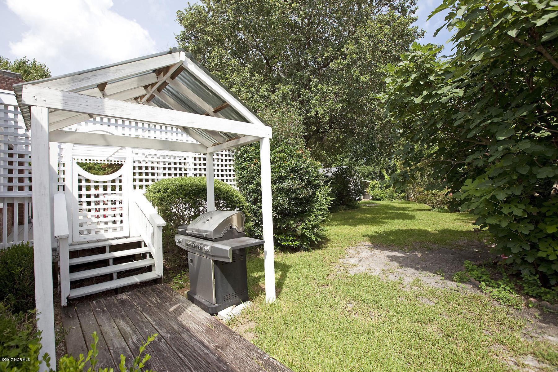658 Windemere Road Wilmington, NC 28405 - Photo 39 of 40 windemere 658 18byard pamg_6622