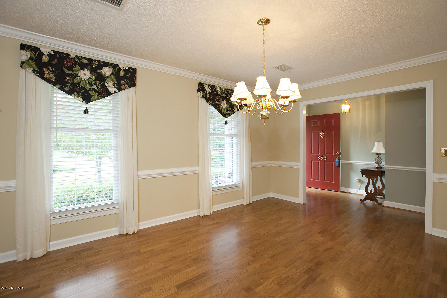 658 Windemere Road Wilmington, NC 28405 - Photo 7 of 40 windemere 658 3lr pamg_6517