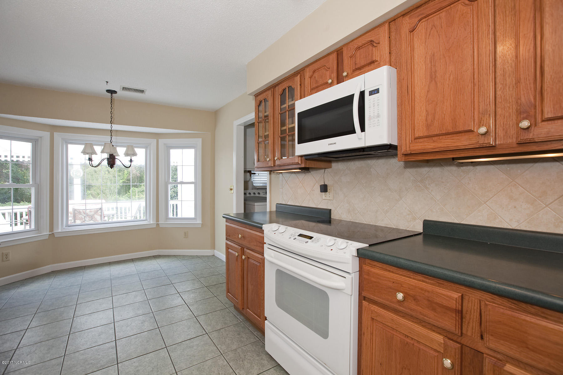 658 Windemere Road Wilmington, NC 28405 - Photo 10 of 40 windemere 658 5kit pamg_6535