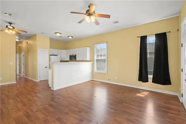 $1,600 | 1921 Benton Street, Unit 1, New Orleans, LA 70117