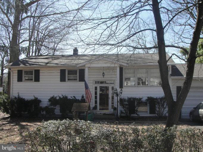 587 Riverside Drive Pasadena, MD 21122 - Photo 1 of 7 Exterior (Main)