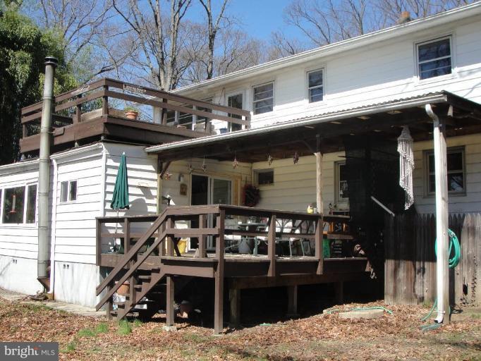 587 Riverside Drive Pasadena, MD 21122 - Photo 5 of 7 Exterior (Rear)