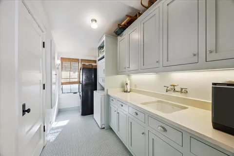 $2,925,000 | 2653 East Seaside Drive, Galveston, TX 77550