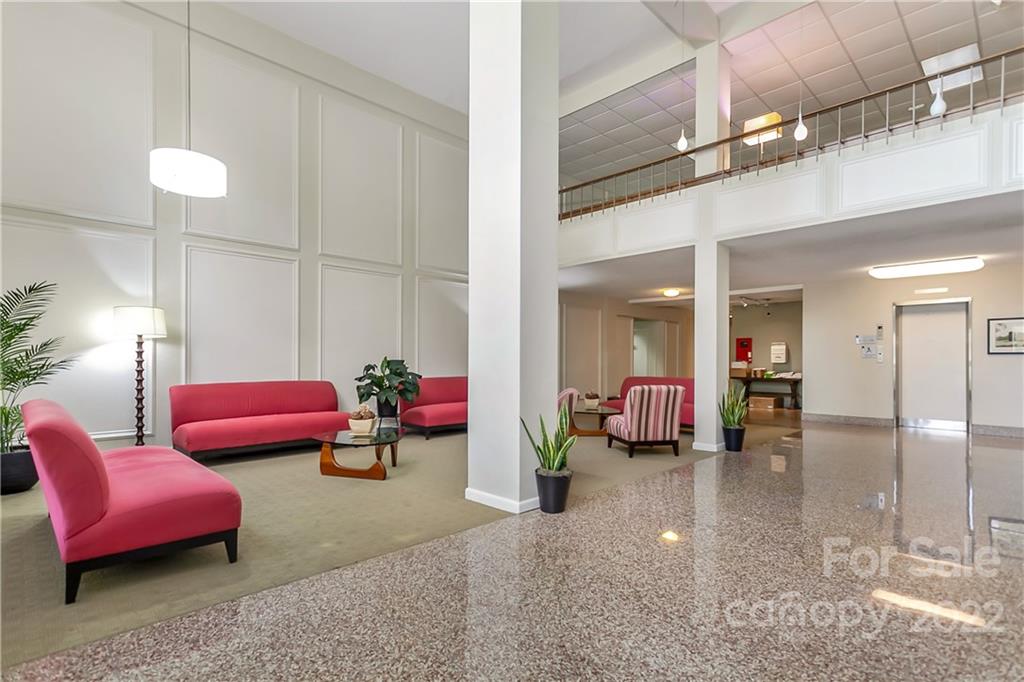 1300 Reece Road, Unit 117 Charlotte, NC 28209 - Photo 12 of 21 Gallery Image 12