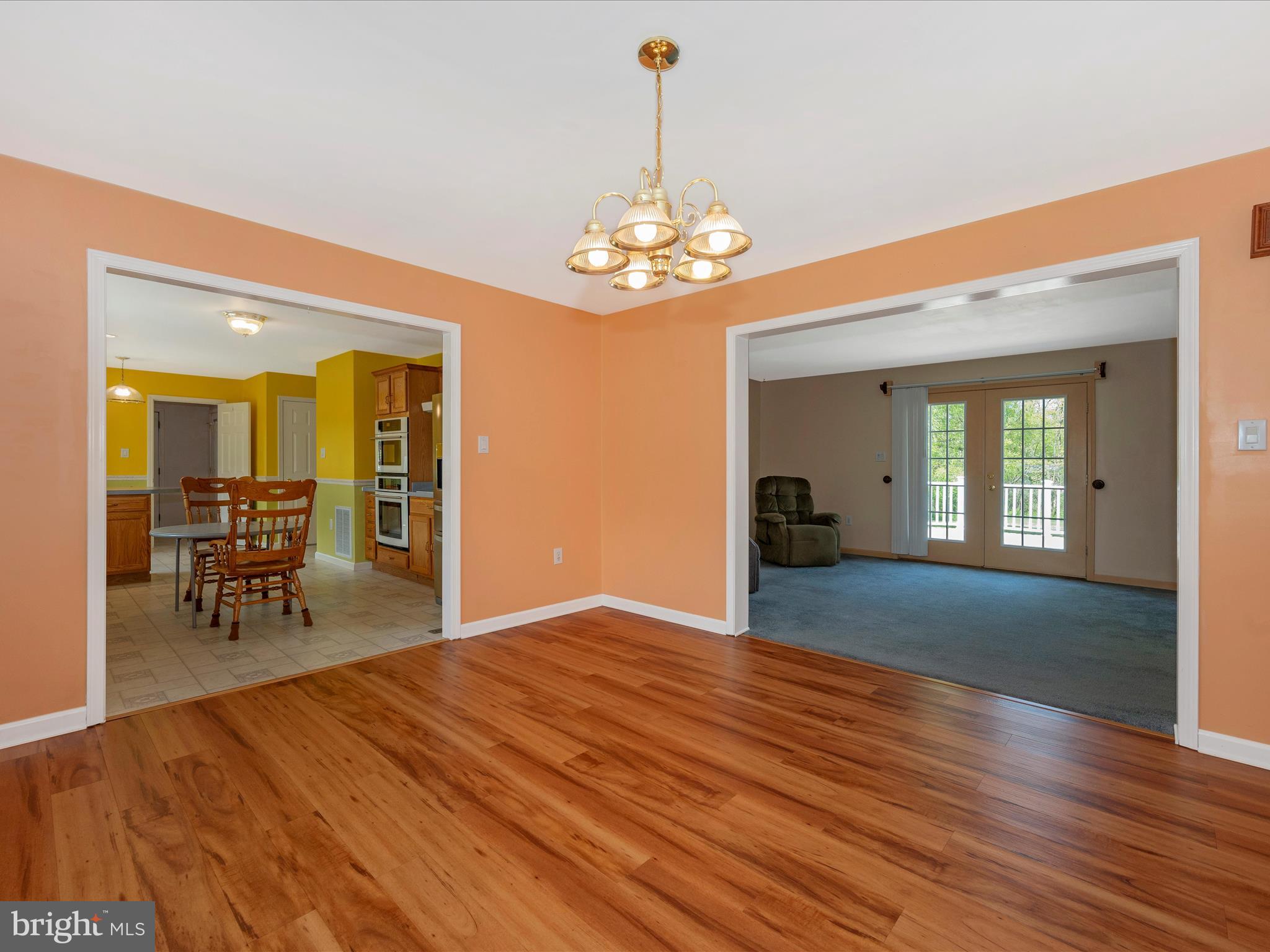 13910 Dry Run Road Clear Spring, MD 21722 - Photo 14 of 43 Dining Room
