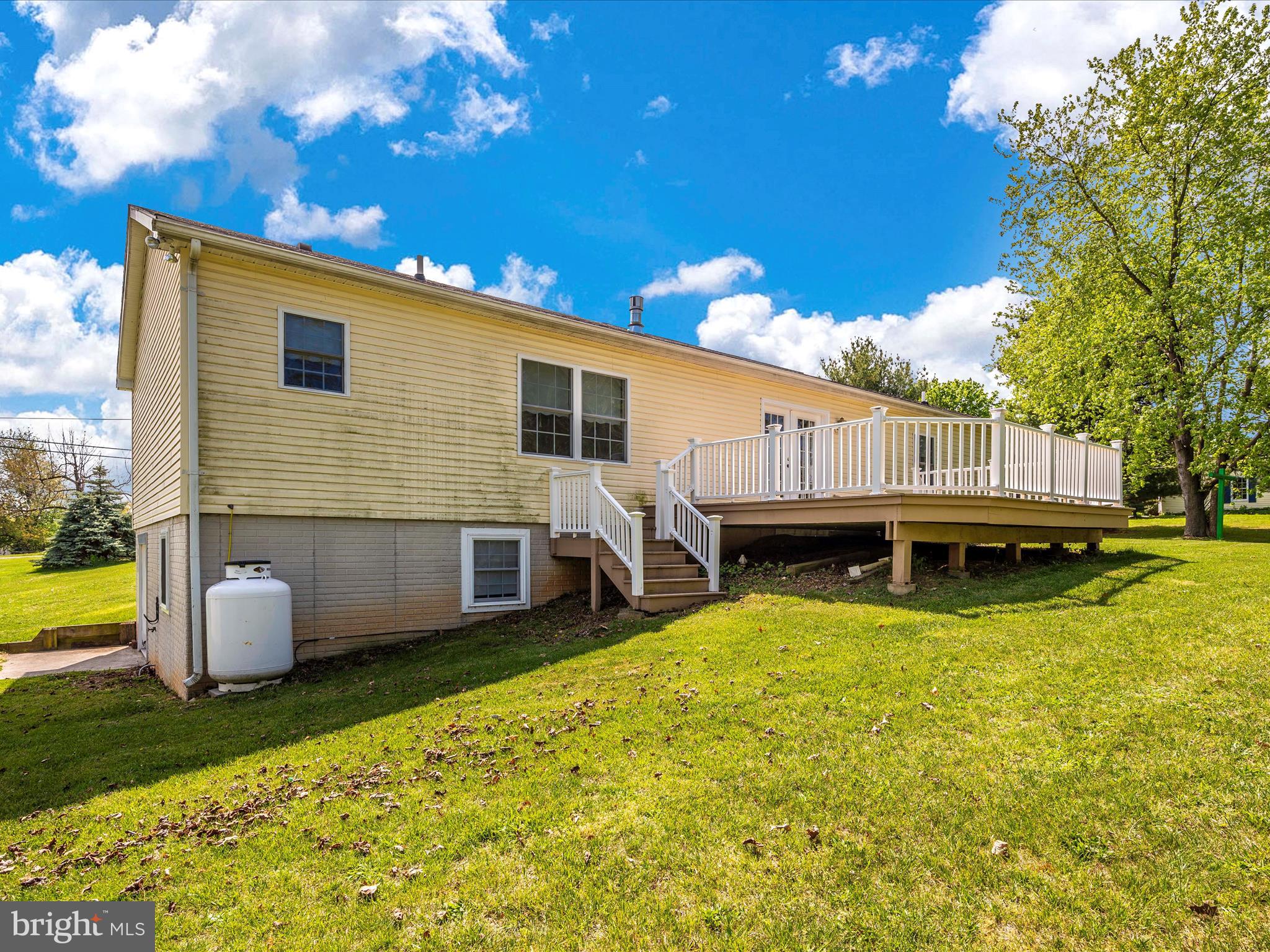 13910 Dry Run Road Clear Spring, MD 21722 - Photo 6 of 43 Exterior Back