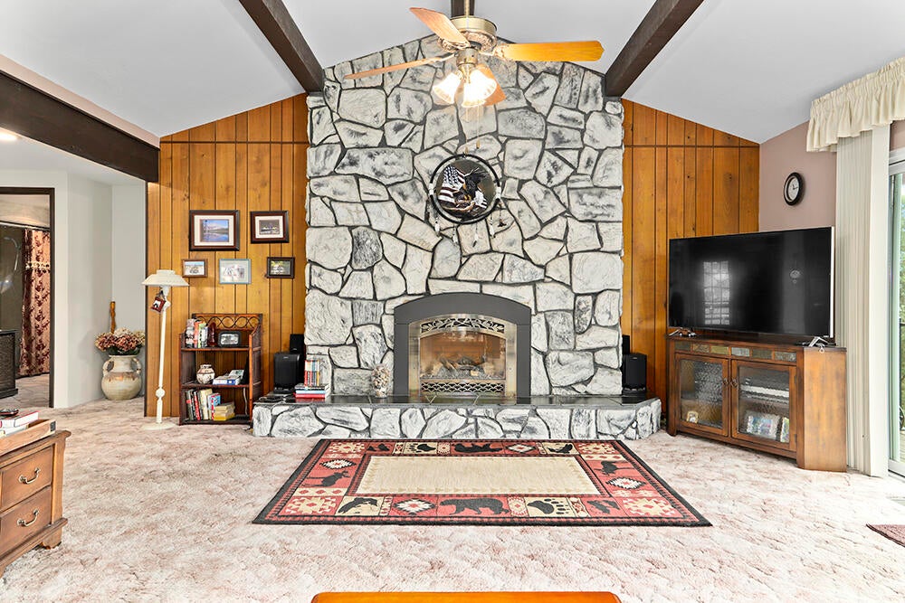 775 Trollview Road Grants Pass, OR 97527 - Photo 11 of 47 10
