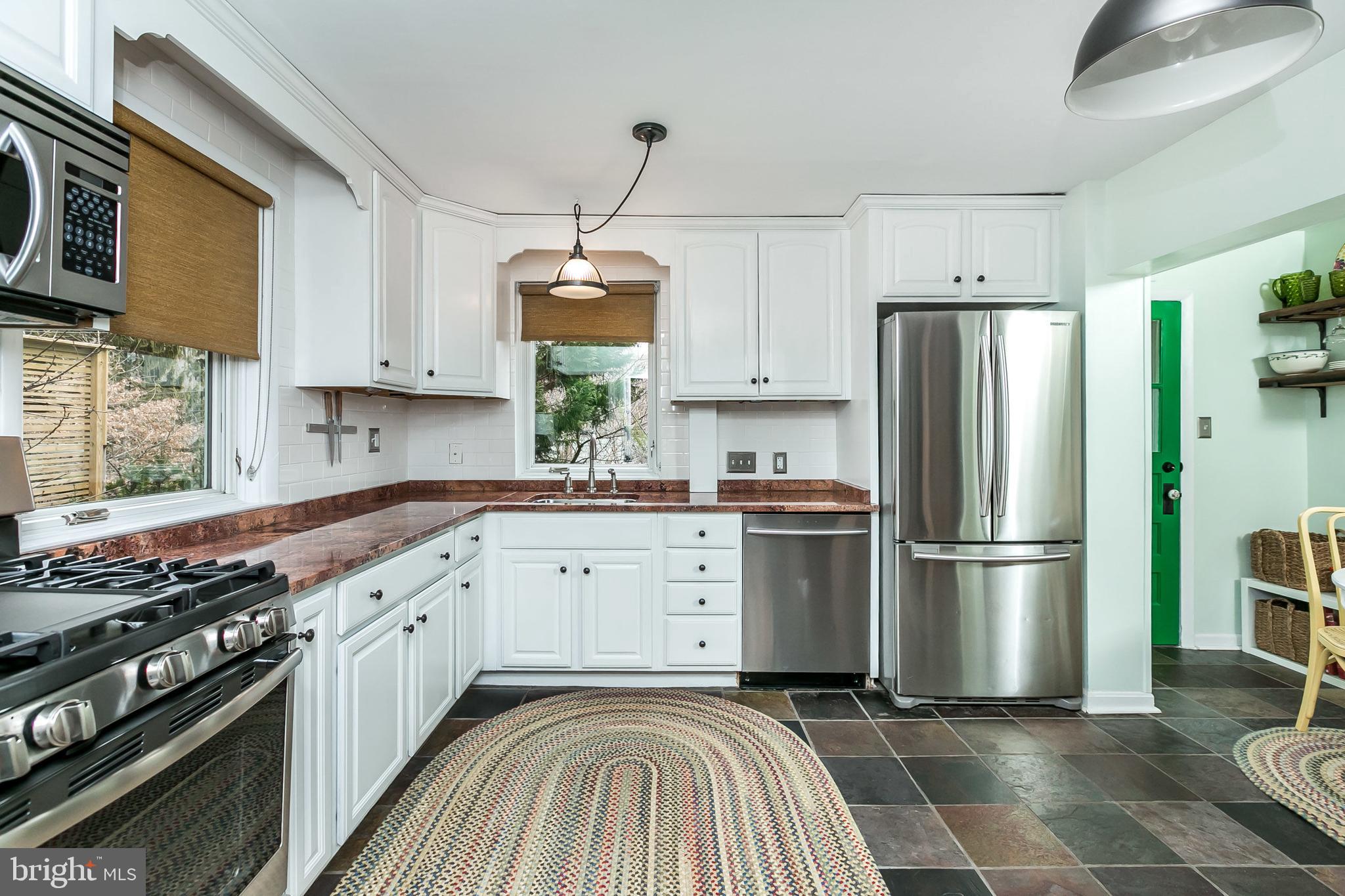 4609 Wilmslow Road Baltimore, MD 21210 - Photo 11 of 32