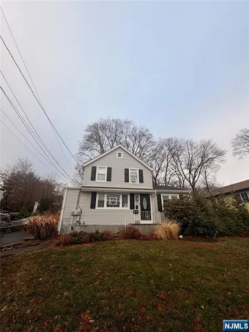 $2,700 | 189 Livingston Street, Unit 1, Northvale, NJ 07647