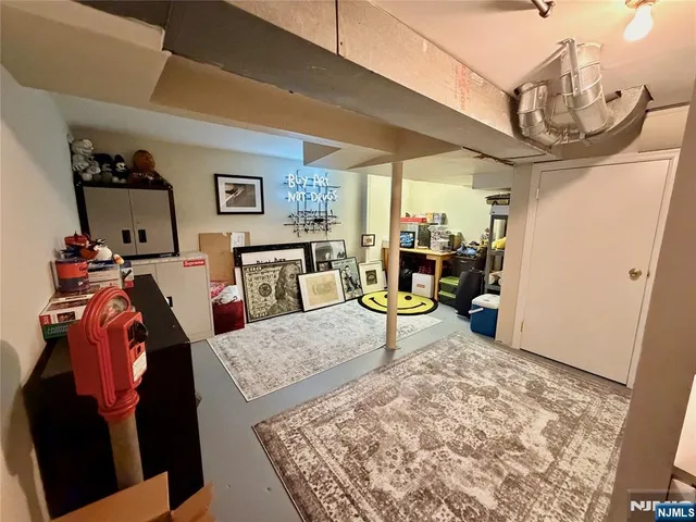 $2,700 | 189 Livingston Street, Unit 1, Northvale, NJ 07647