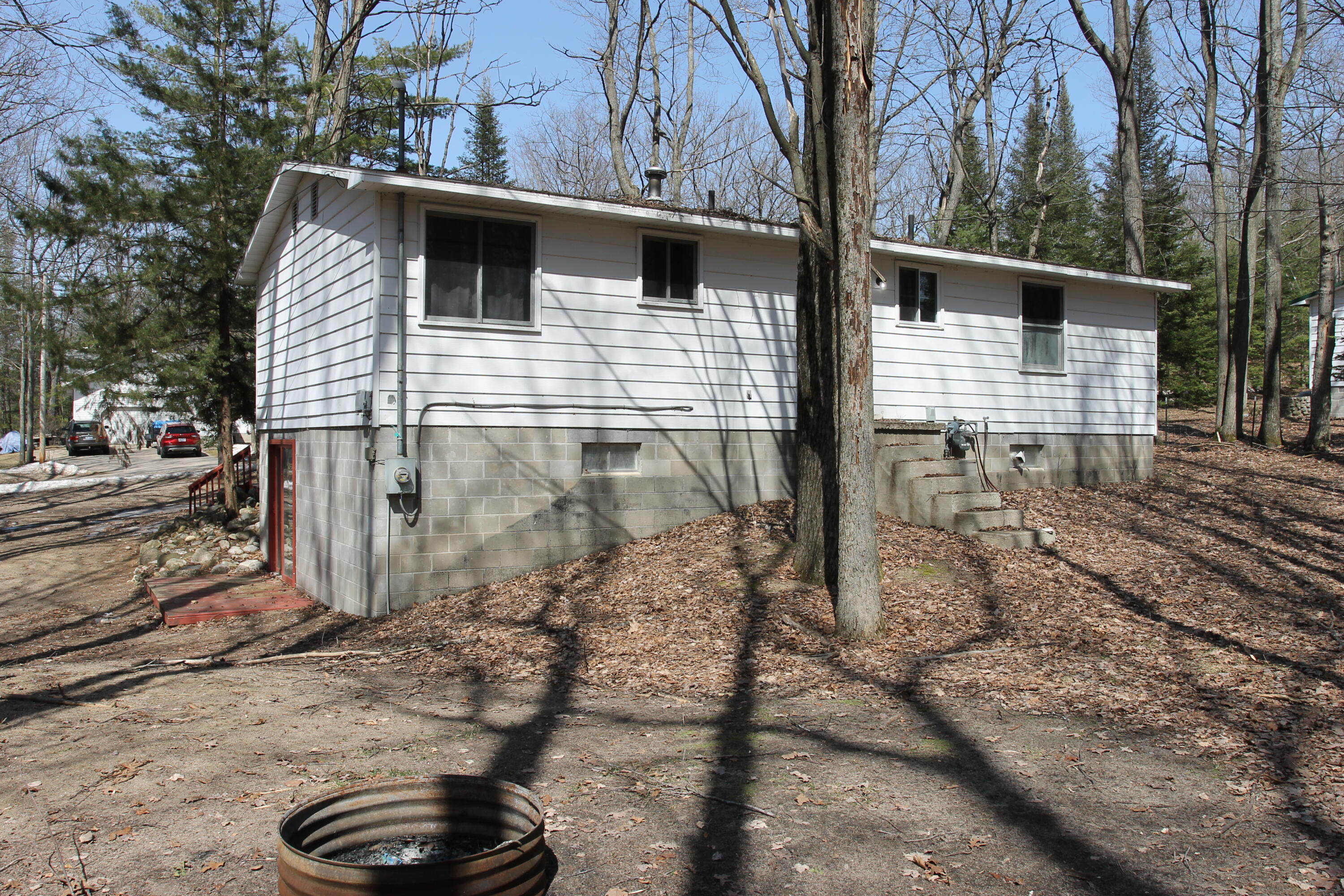 3217 Rasmus Drive Grayling, MI 49738 - Photo 6 of 31 Gallery Image 6