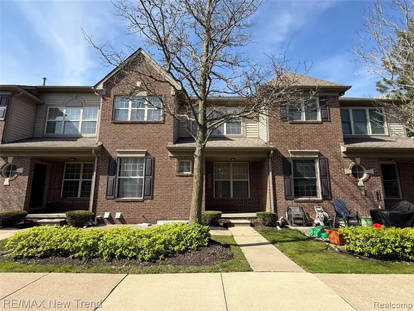 $2,300 | 41261 Maplewood Drive, Canton, MI 48187