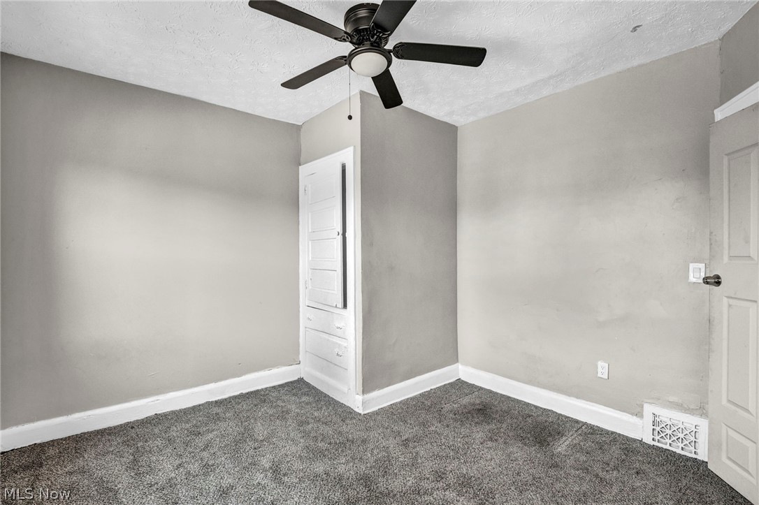 891 Paxton Road Cleveland, OH 44108 - Photo 18 of 49 Gallery Image 18